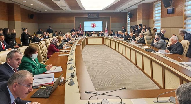 Sağlık alanında düzenlemeler içeren kanun teklifi Meclis'te