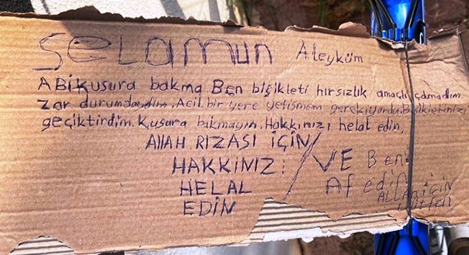 Sahibine 'affedin' notu yazıp, bisikleti aldığı yere bıraktı