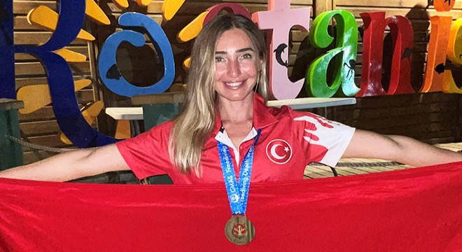 Şahika Ercümen, Serbest Dalış Şampiyonası’nda üçüncü oldu