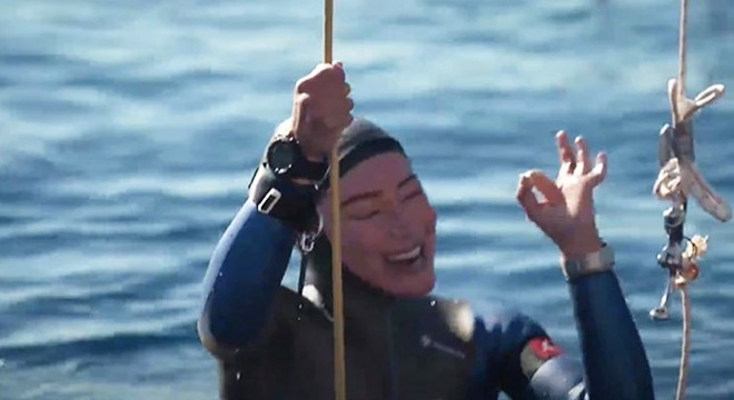Şahika Ercümen den Antalya da yeni dünya rekoru
