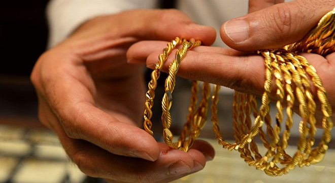 Sahte altın dolandırıcısı suçüstü yakalandı