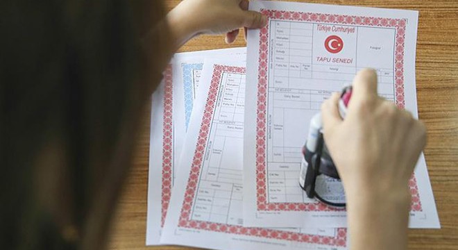 Sahte kimlikle arsadolandırıcılığına 3 tutuklama