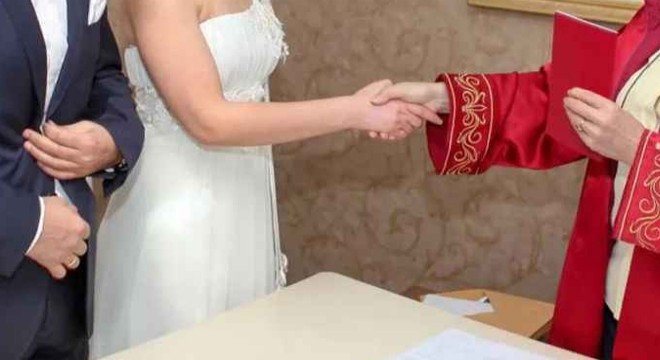 Sahte evlilik çetesine operasyon: 30 gözaltı