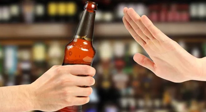 Sahte içki zehirlenmesi: 2 kişi öldü