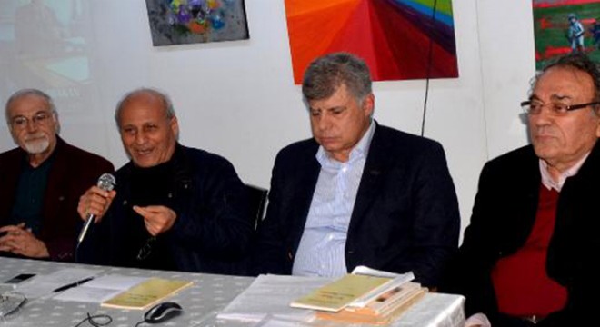 Şair Karakan şiirleriyle anıldı