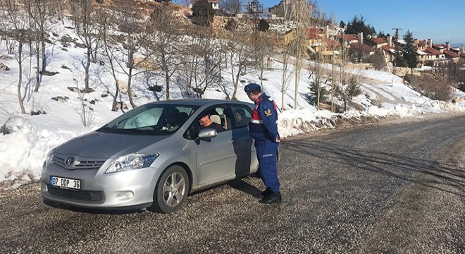 Saklıkent'te kış lastiği uygulaması