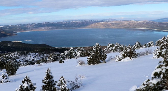 Salda'nın yazı ayrı, kışı ayrı güzel
