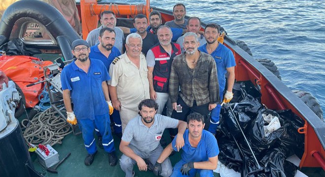 Samandağ sahilindeki petrol atığı temizliğinde 6'ncı gün