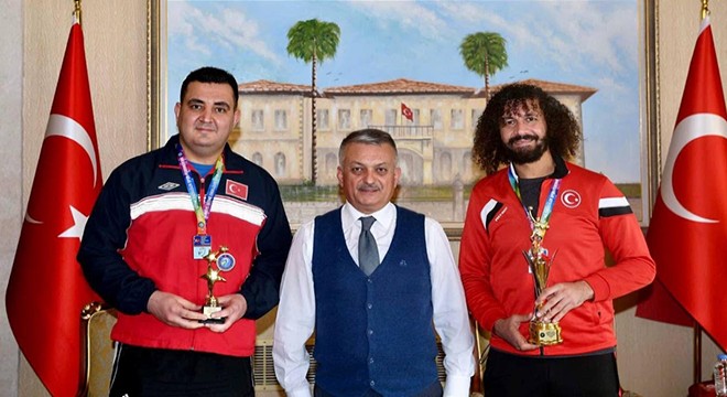 Şampiyon takımdan Vali Yazıcı'ya ziyaret
