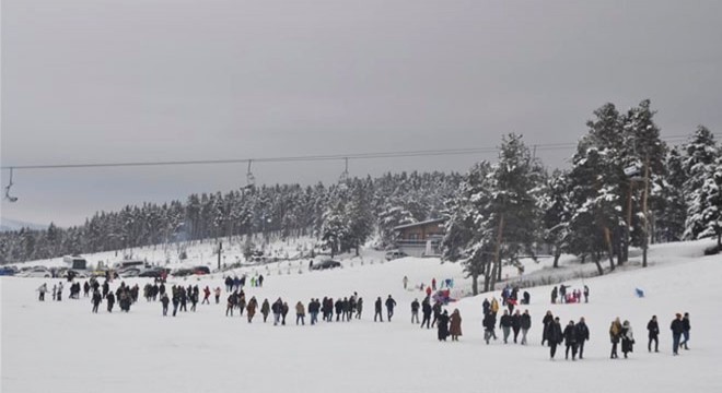 Sarıkamış Kayak Merkezi nde yeni sezon açıldı