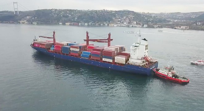 Sarıyer'de kargo gemisi karaya oturdu