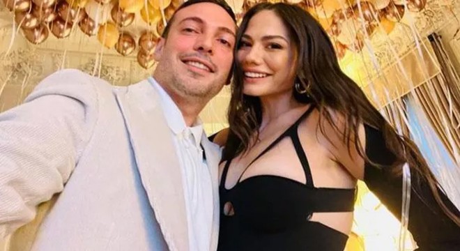 Şarkıcı Oğuzhan Koç ve oyuncu Demet Özdemir boşandı