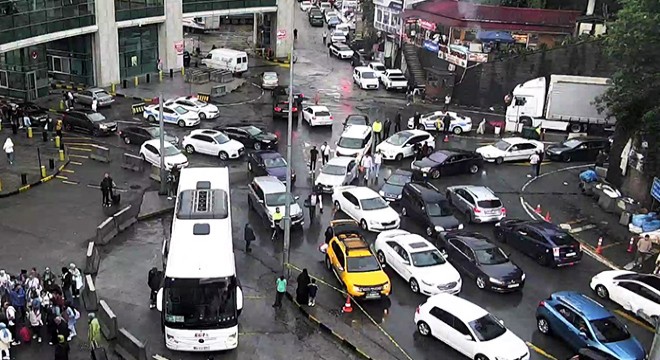 Sarp Sınır Kapısı'nda rekor yoğunluk