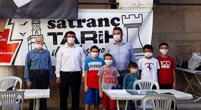 Satrançta ödüller verildi