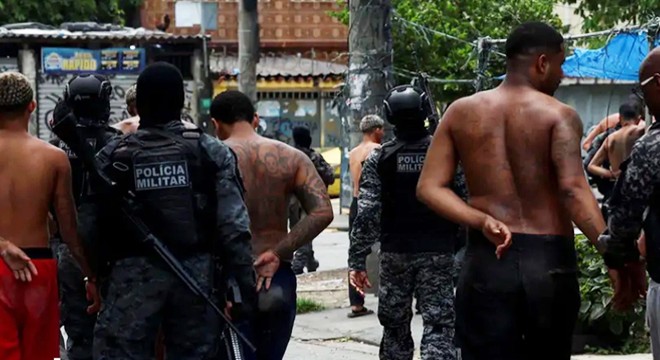 Savaş gibi operasyon: 64 ölü