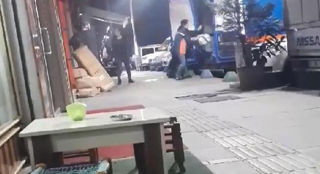 Savurarak yükleme yapan çalışanların işine son verildi