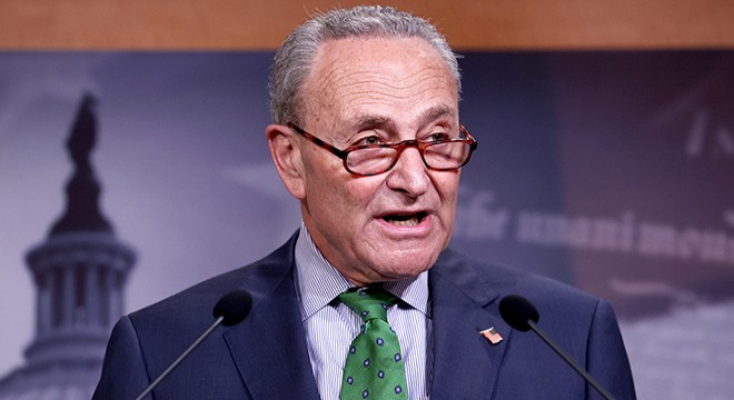 Schumer: Trump için adil ama hızlı yargılama olacak