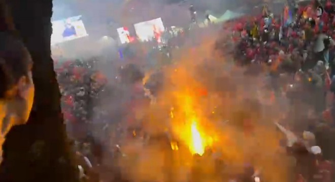 Seçim kutlamasında tehlikeli anlar