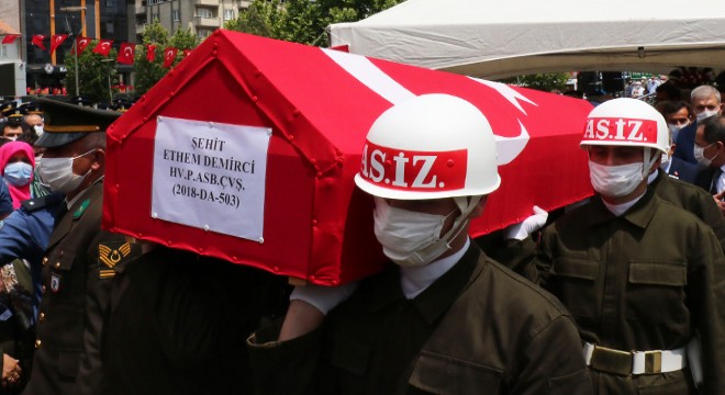 Şehit Astsubay Demirci, son yolculuğuna uğurlandı