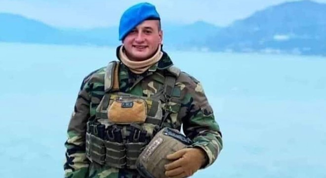 Şehit Uzman Çavuş, gözyaşlarıyla toprağa verildi
