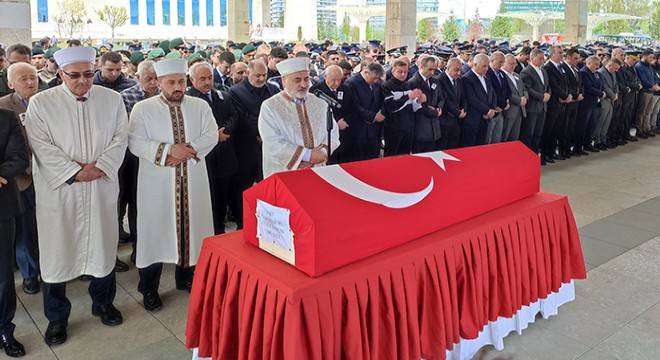 Şehit polis Özgür Barçın, son yolculuğuna uğurlandı