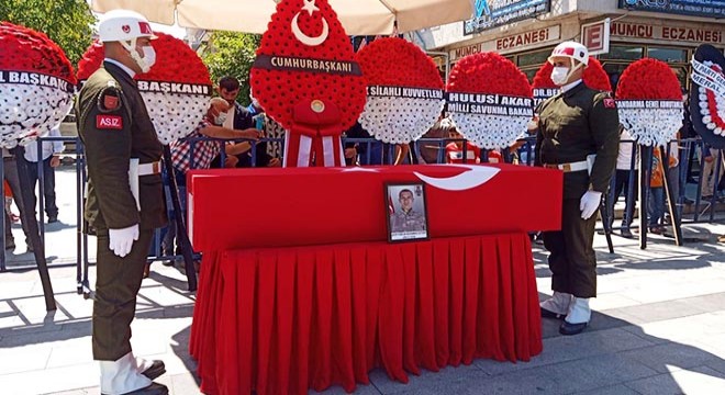 Şehit sözleşmeli er, Kastamonu'da son yolculuğuna uğurlandı
