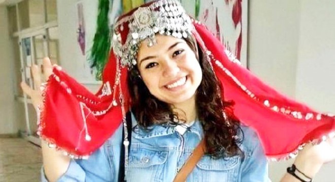 Şehit Aybüke öğretmen, kabri başında anıldı