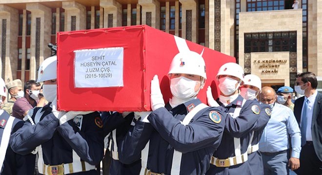 Şehit Hüseyin Çatal, son yolculuğuna uğurlandı