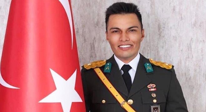 Şehit Teğmen Öztürkmen, son yolculuğuna uğurlandı