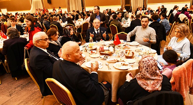 Şehit aileleri ve gaziler onuruna iftar