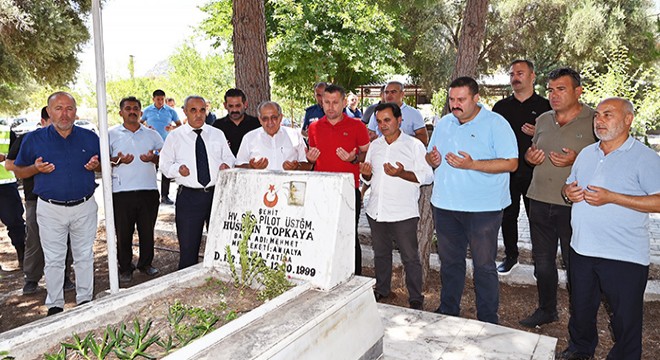 Şehitler Demre'de anıldı