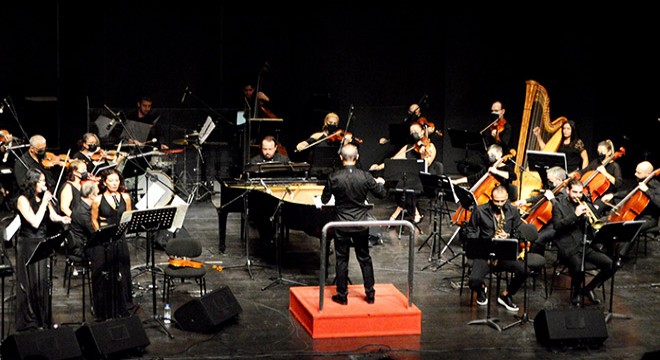 Senfoniden  Cumhuriyet Bayramı  konseri