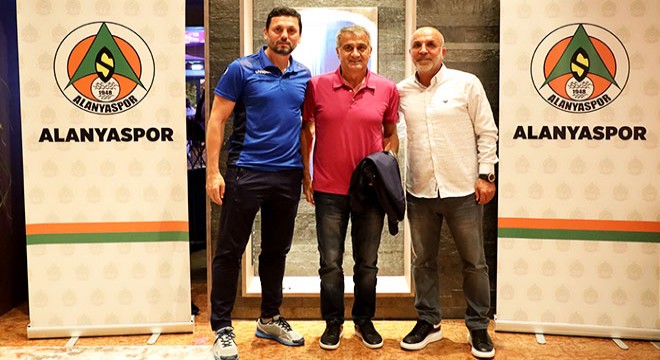 Şenol Güneş Alanyaspor kampını ziyaret etti