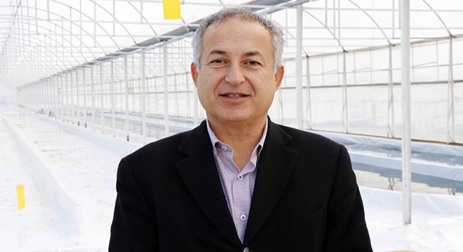 Serada ürettiği yosunu, 6 ülkeye ihraç ediyor