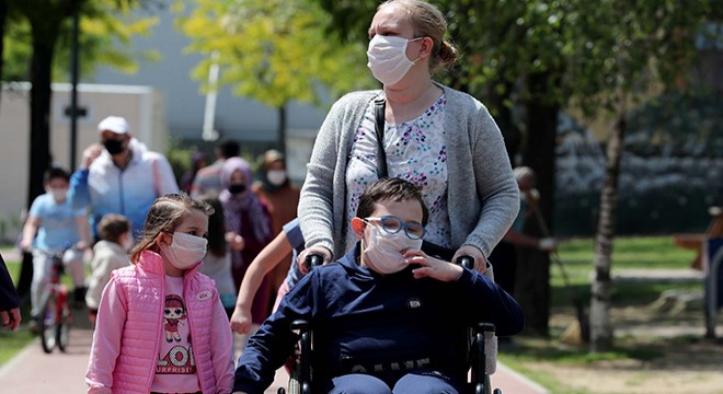 Serebral Palsi Hastası Efe iki ayın ardından parka gitti