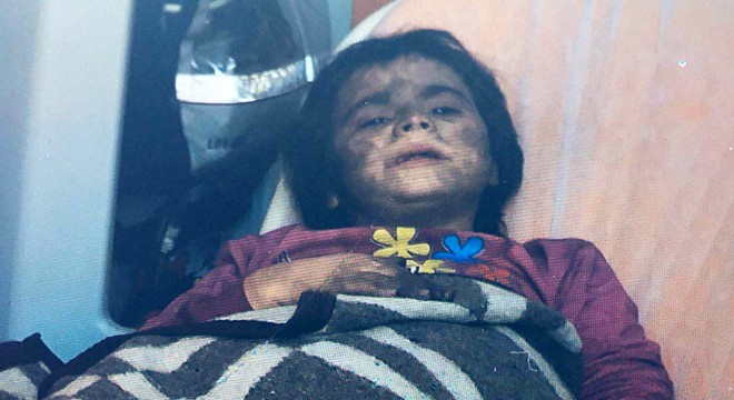 Şerife'yi alevlerden komşuları kurtardı