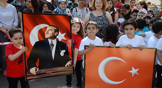 Serik'te 23 Nisan coşkusu