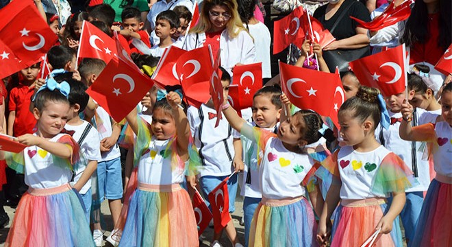 Serik'te 23 Nisan kutlaması