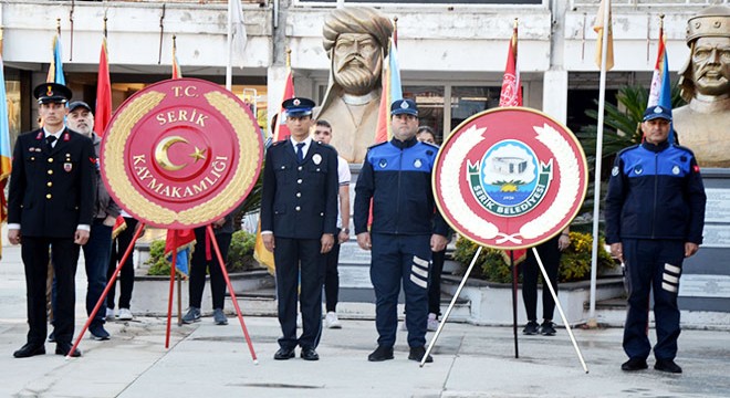Serik'te Atatürk'ü Anma programı