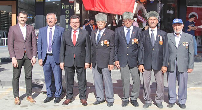 Serik'te Cumhuriyet Bayramı kutlandı