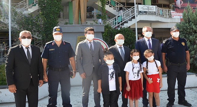 Serik'te İlköğretim Haftası kutlandı