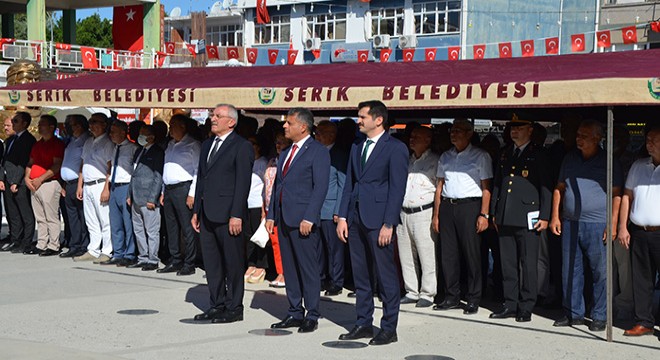 Serik'te Zafer Bayramı kutlandı