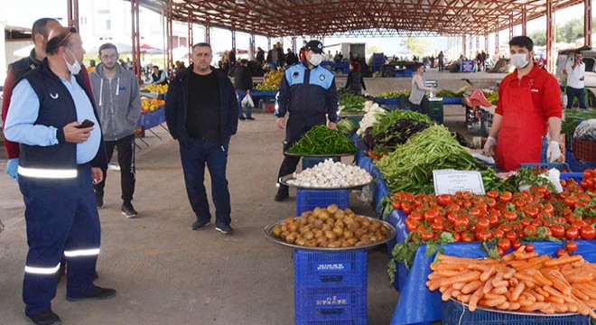 Serik'te pazarlarda denetim
