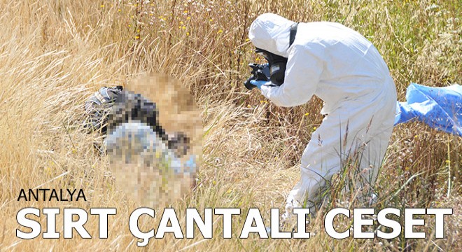 Serik yolunda sırt çantalı bir ceset bulundu
