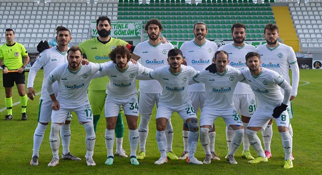 Serik Belediyespor, devreyi mutlu tamamlamak istiyor