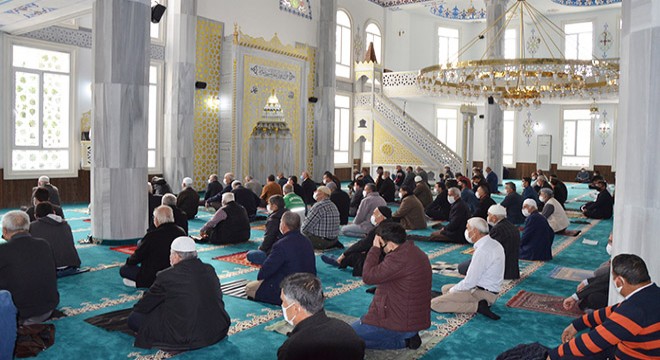 Serik Merkez Camii ibadete açıldı