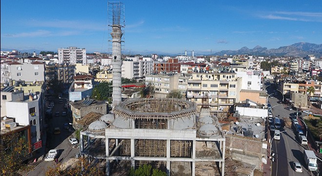 Serik Merkez Camisi nin yapımı sürüyor