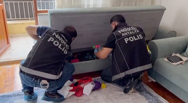 Serik te uyuşturucu operasyonları