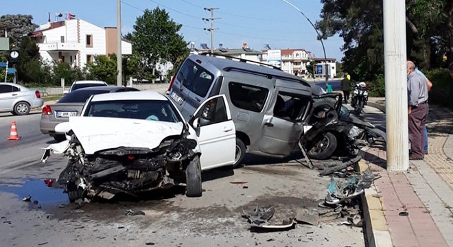 Serik’teki kazada 2 kişi yaralandı