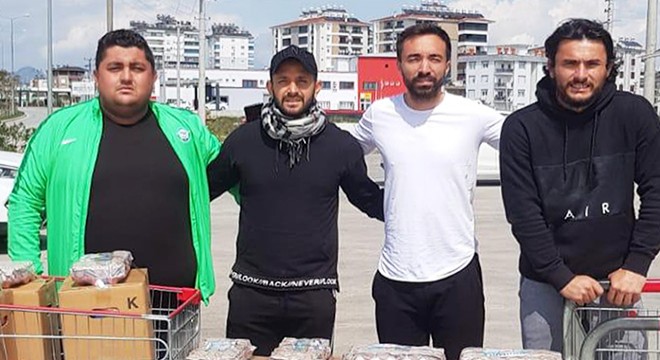 Serikli futbolcularından örnek davranış